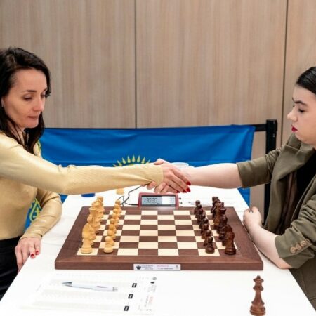 Екатерина Лагно среди лидеров на этапе женского Гран-при ФИДЕ в Монако