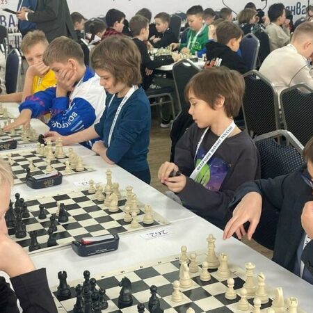В Сочи завершился шестой тур Детского первенства России по шахматам