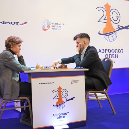 Лидерство Яна Непомнящего на «Аэрофлот Опен 2025»