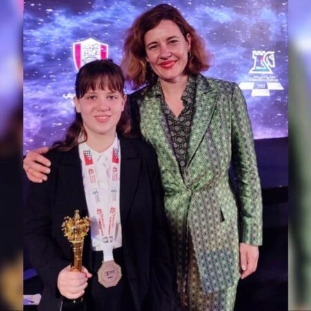 Анна Шухман вровень с лидерами юниорского первенства мира