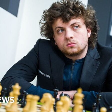 Ханс Ниманн посетил Музей шахмат Российской шахматной федерации
