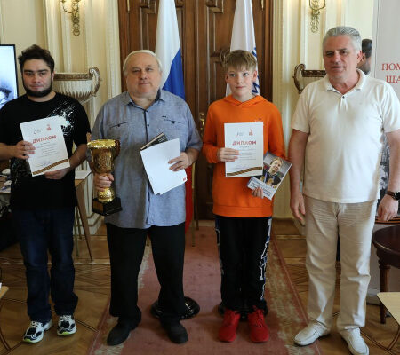 Евгений Драгомарецкий выиграл рапид-турнир в ЦДШ
